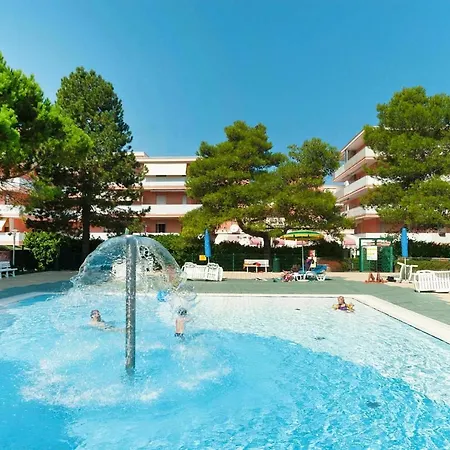 Valbella Beach Apartman *
